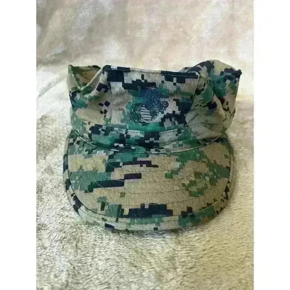 Marine Corps Cover, Garrison, MARPAT, Woodland‎ Size Large - Picture 1 of 7